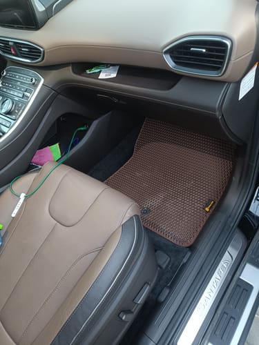 Daniel T. review of Dywaniki samochodowe na zamówienie - Przód i tył image 1 out of 3