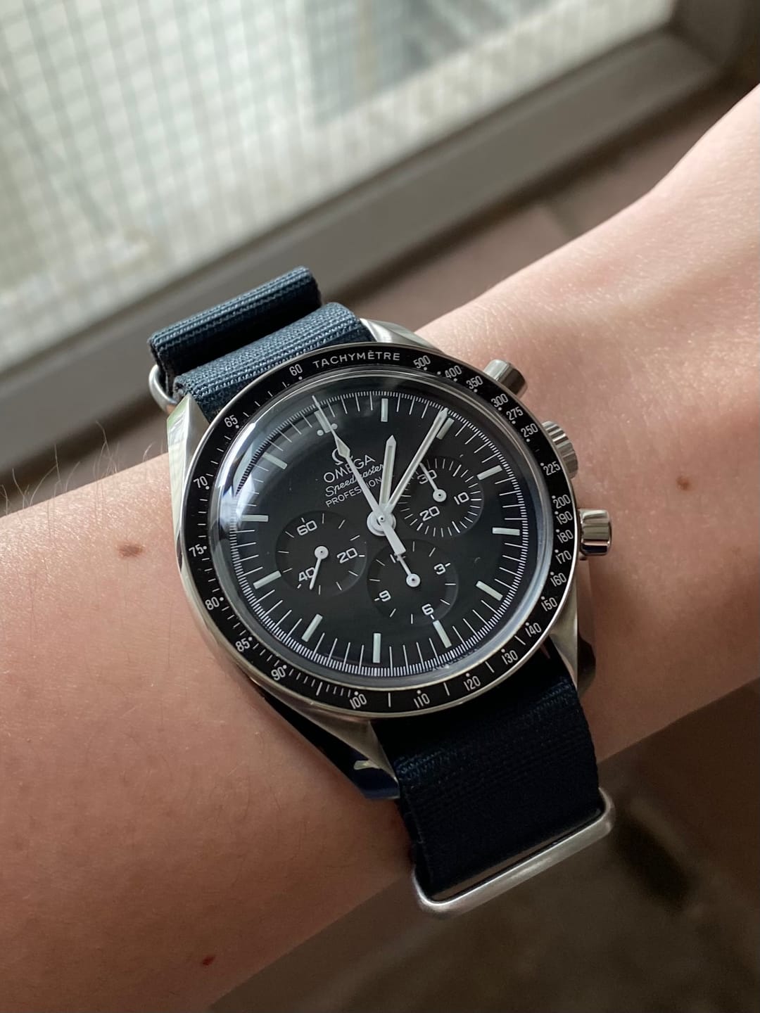 Customer photo review of Heat-Welded Plain Color Variant Mafia Strap 18, 20mm