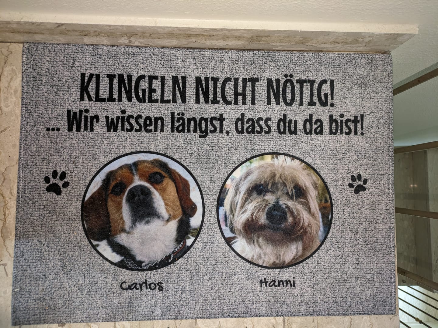 Customer photo review of Klingeln nicht nötig mit Foto - individuelle Fußmatte