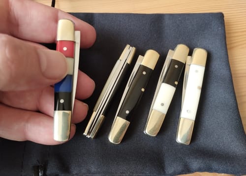 Customer photo review of Chroma Color-Changing Knives Set by TCC Magic