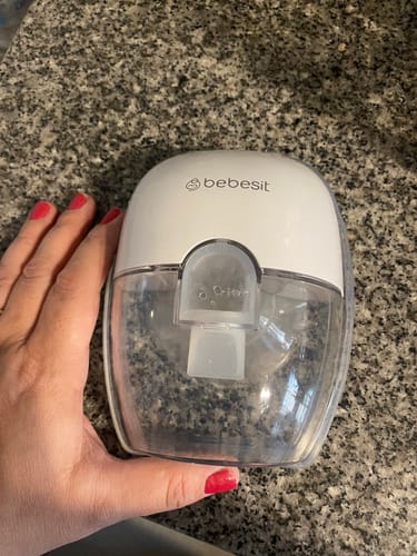 Customer photo review of Extractor de leche Manos Libre Blanco