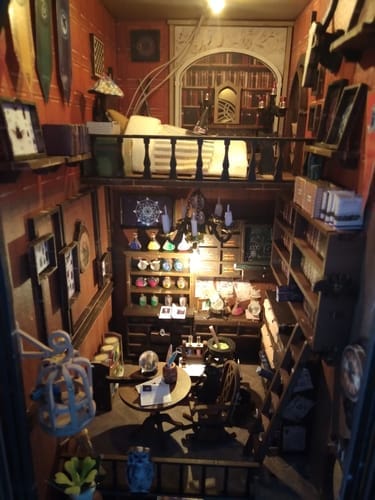 Customer photo review of Book Nook Mira Magic House