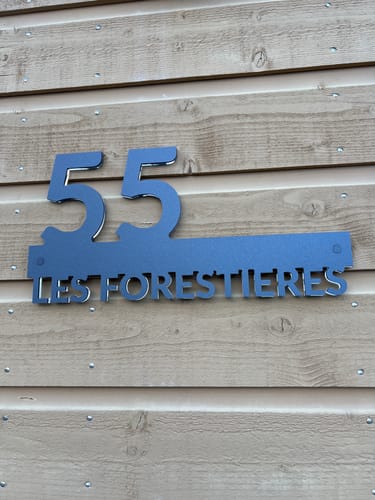 Customer photo review of Numero civico e testo sagomato modello Line 02 Acrilico