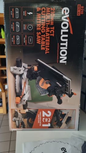 Customer photo review of Scie à onglet avec table 210mm Evolution R210MTS-G2 210mm avec Lame multi-matériaux TCT