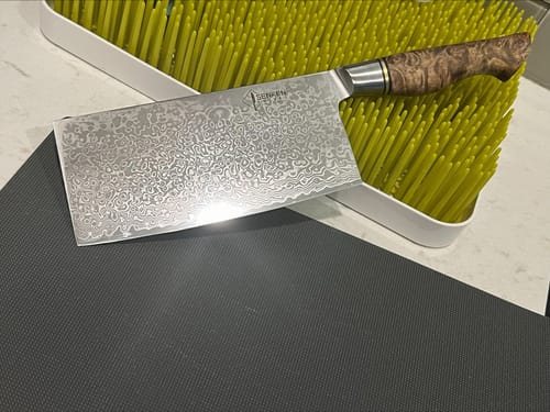 Customer photo review of "Dynasty" Damascus Steel 7" XL Cleaver Knife - Japanese VG10 Steel with Natural Sycamore Wood Handle