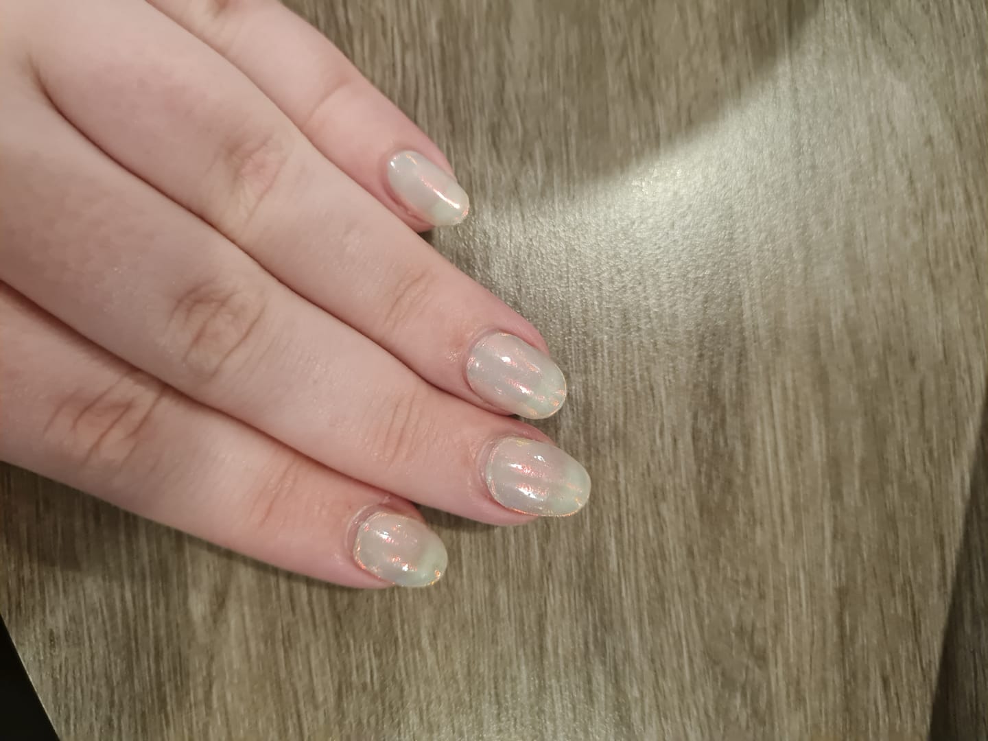 Customer photo review of Aqua Pink (Pearlescent) DIY Semicured Gel Nail Sticker Kit