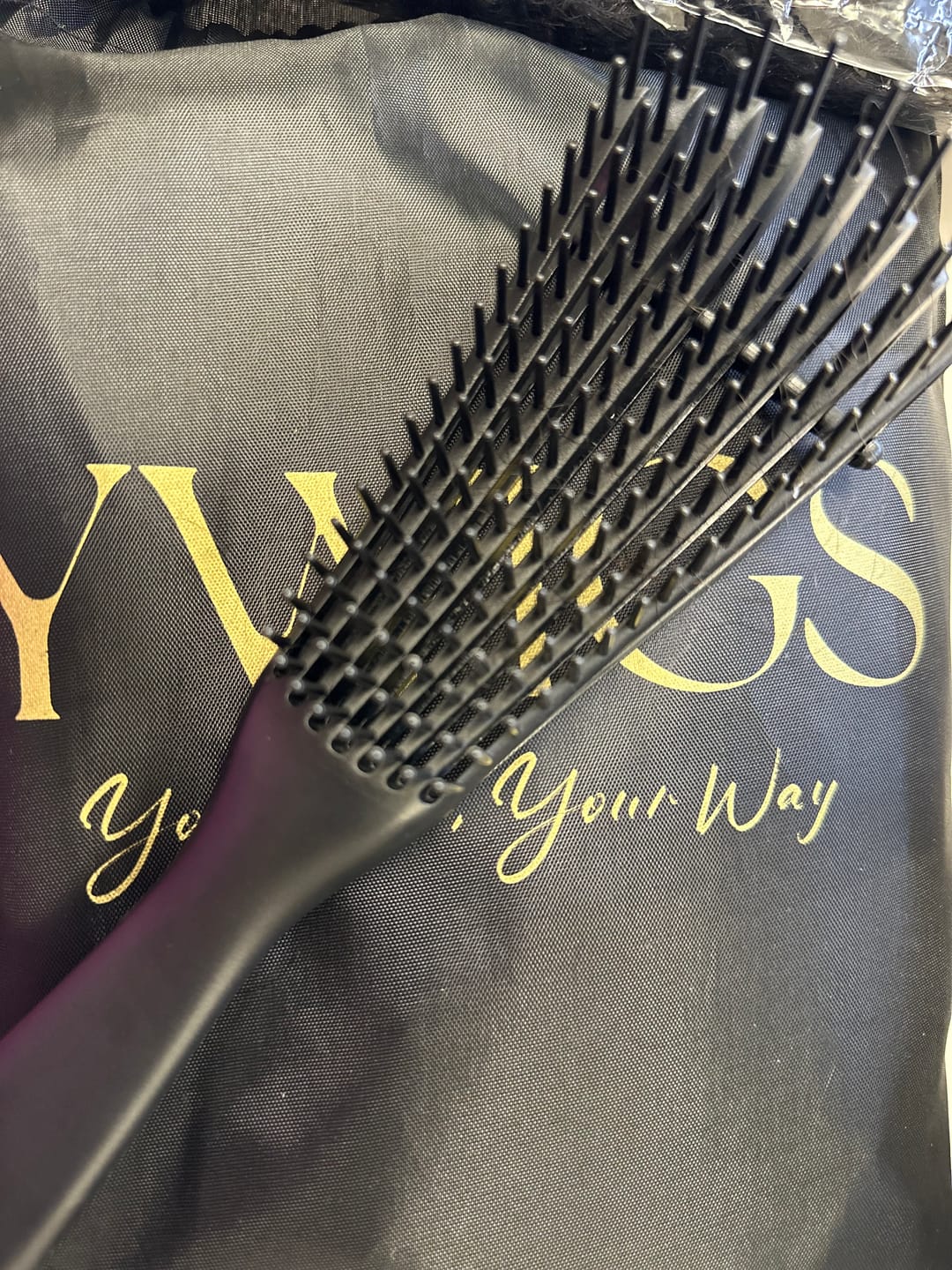 Customer photo review of Detangle Brush