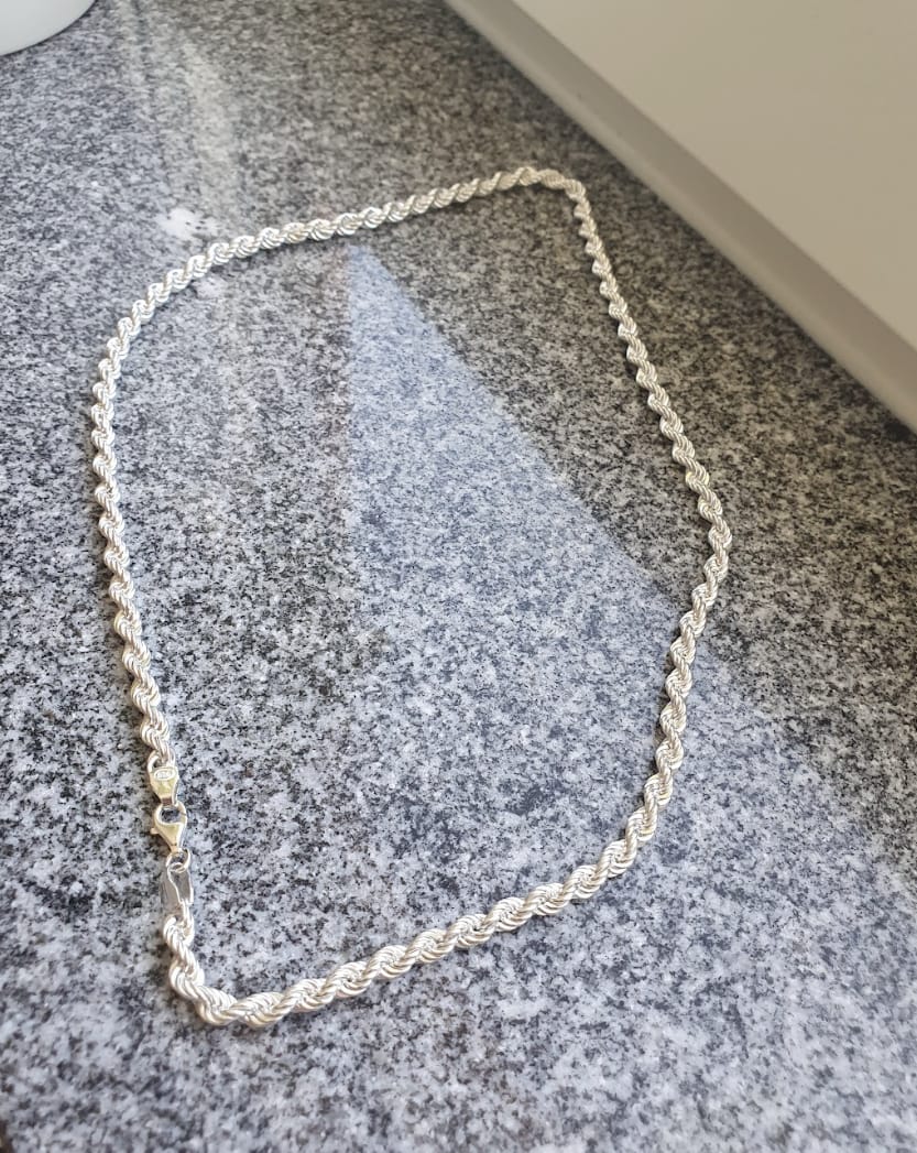 Customer photo review of Cordell Halsband 4mm - 925 Silver