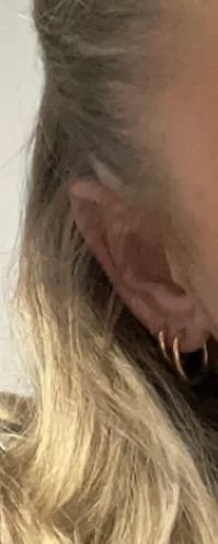 Customer photo review of Simple Ohrringe | 18K vergoldet