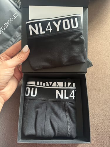 Customer photo review of "ME & nl4YOU" - Промо Пакет бельо за двойки: Дамски Прашки + Мъжки Боксерки + Кутия, цвят по избор