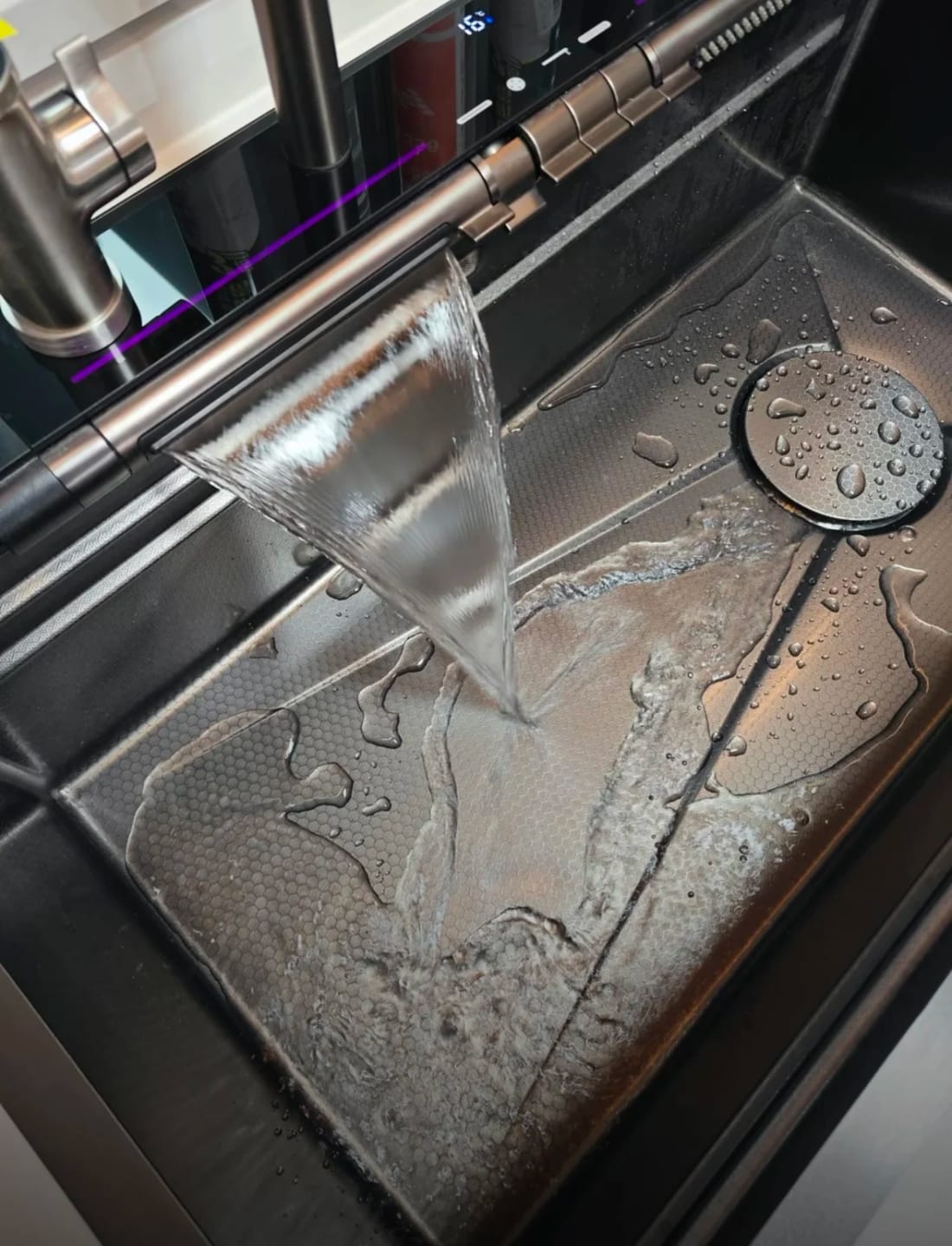 Customer photo review of Stainless Steel Waterfall Kitchen Sink with Embossed Digital Display, Large Single Slot, All-in-One Faucet, and Multi-Functional Wash Basin