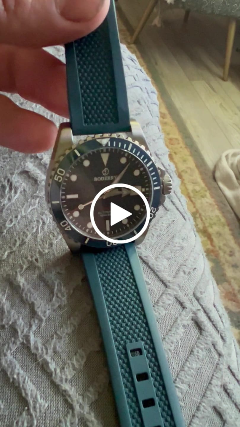 Customer video review of SEATURTLE.OCEAN(TITANIUM) - Automatic Titanium Diver Watch | Sea Blue