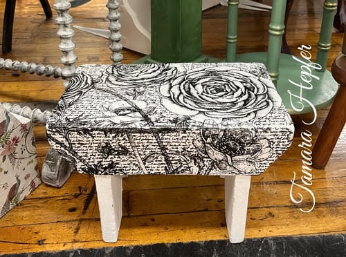 Customer photo review of Roses - Mesh Stencil 12x18