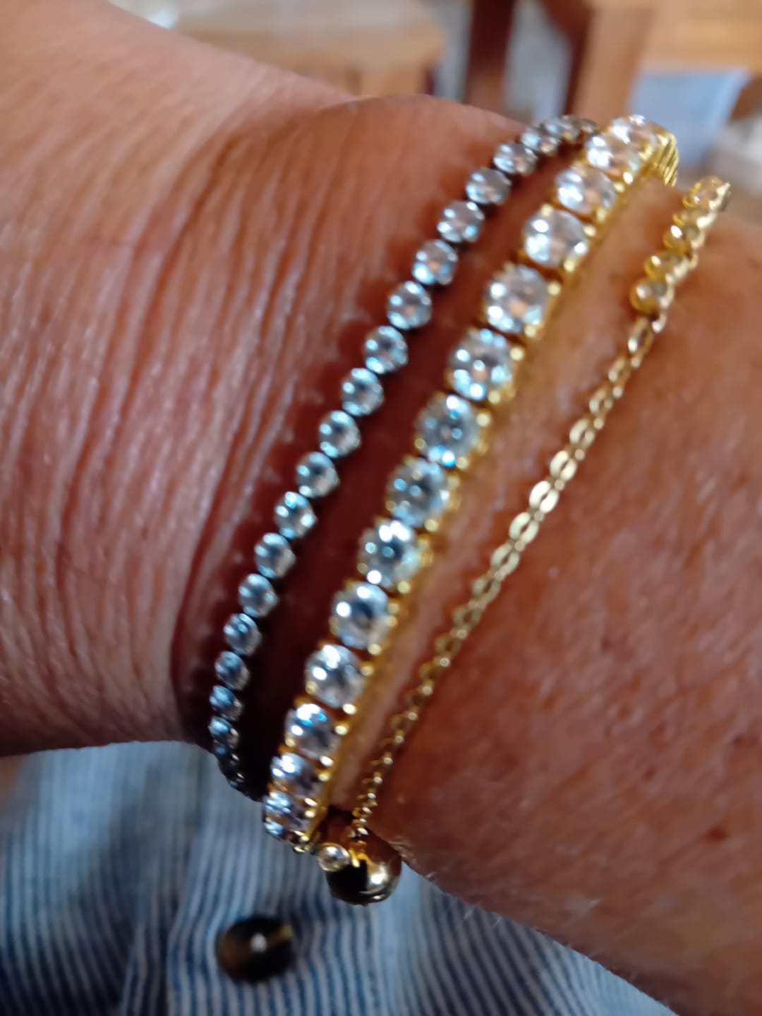 Customer photo review of TENNISBOY BRACELET. - 4MM 18K GOLD