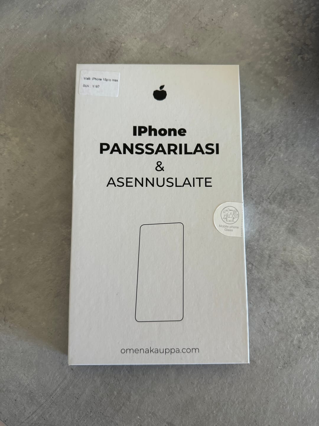 Customer photo review of iPhone panssarilasi + Asennussetti