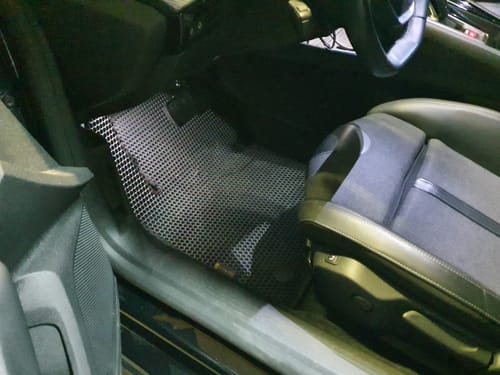 Customer photo review of Dywaniki samochodowe na zamówienie - Przód i tył