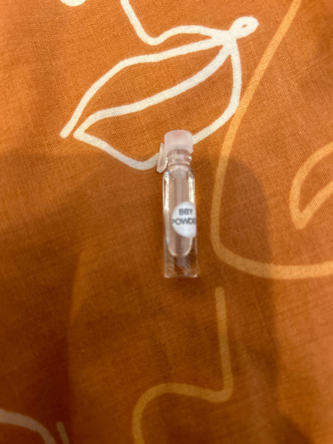 Customer photo review of Bby Powder 5ML Fine Perfume Oil
