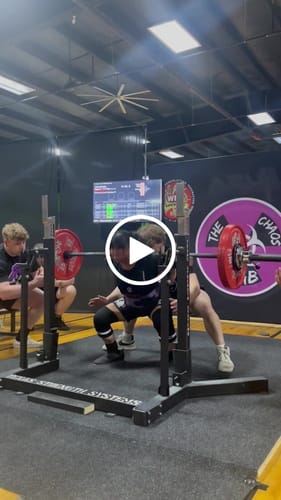 Customer video review of 7MM Inferno PRO Knee Sleeves - EXTRA STIFF NEOPRENE - IPF Approved
