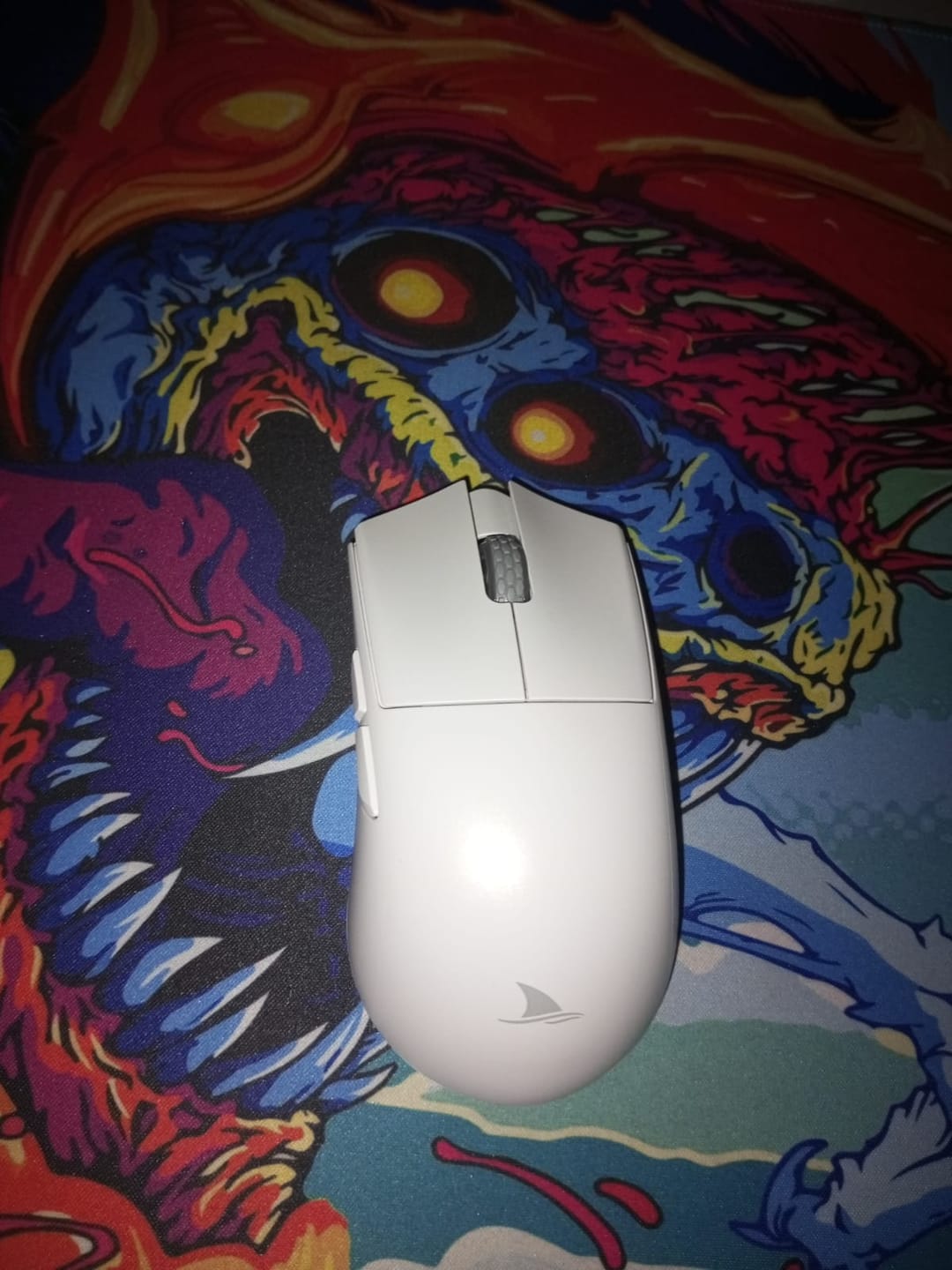 Customer photo review of Darmoshark M3S Wireless Mouse