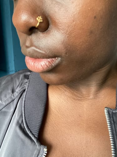 Customer photo review of Faux piercing ancre