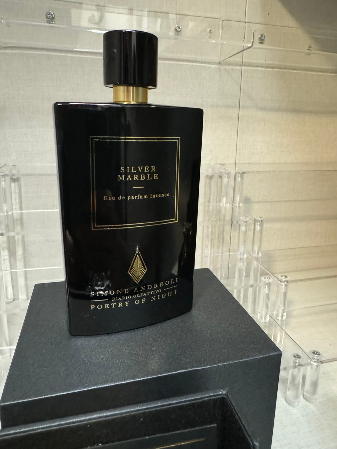Customer photo review of SIMONE ANDREOLI - SILVER MARBLE