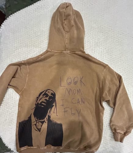 Customer photo review of 2PAC X TYSON TEE