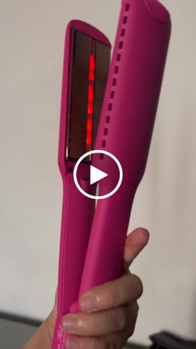 Customer video review of ENTREGA INMEDIATA NEW Plancha »Titanio Profesional Diana Fletes Quality INFRARED