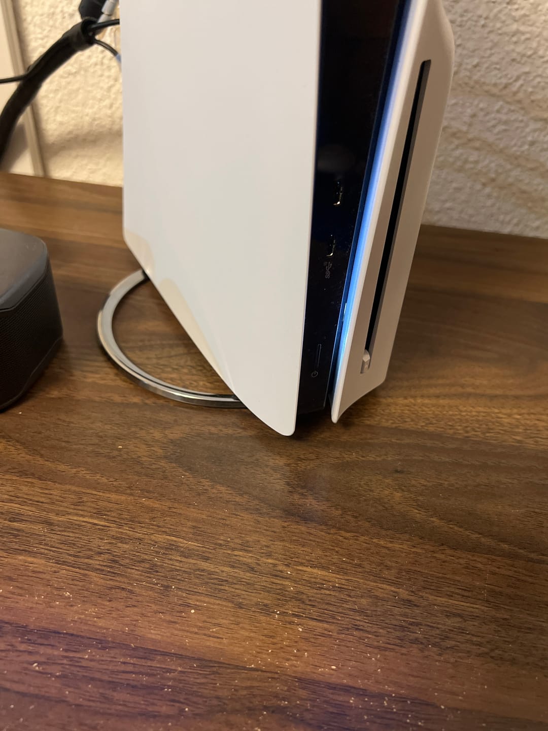 Customer photo review of PS5 Slim Vertical Stand