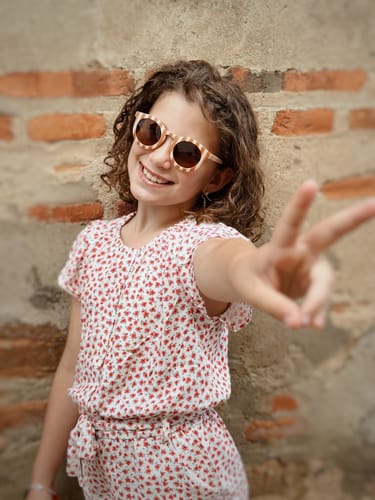 Customer photo review of Gafas de sol Vintage Cat eyes Pink Polarized Sostenibles Nenina & Co