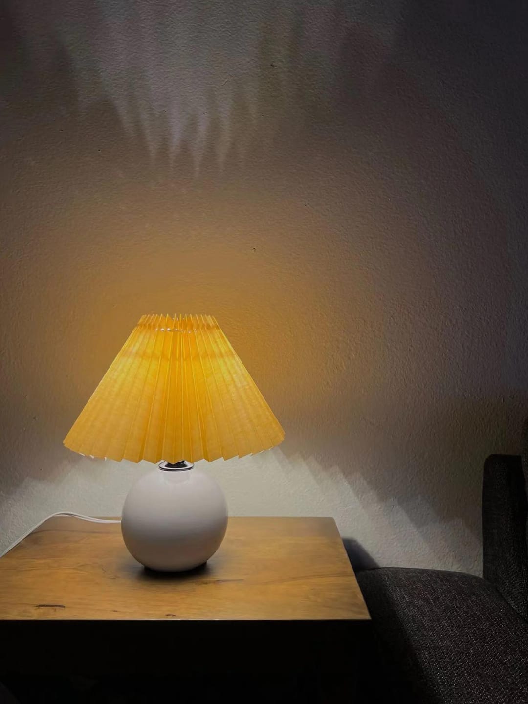 Customer photo review of Nordic Ceramic Pleated Table Lamp
