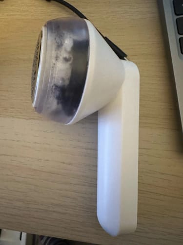 Customer photo review of Vixinx LintPro™ - Pilling ball remover for clothes