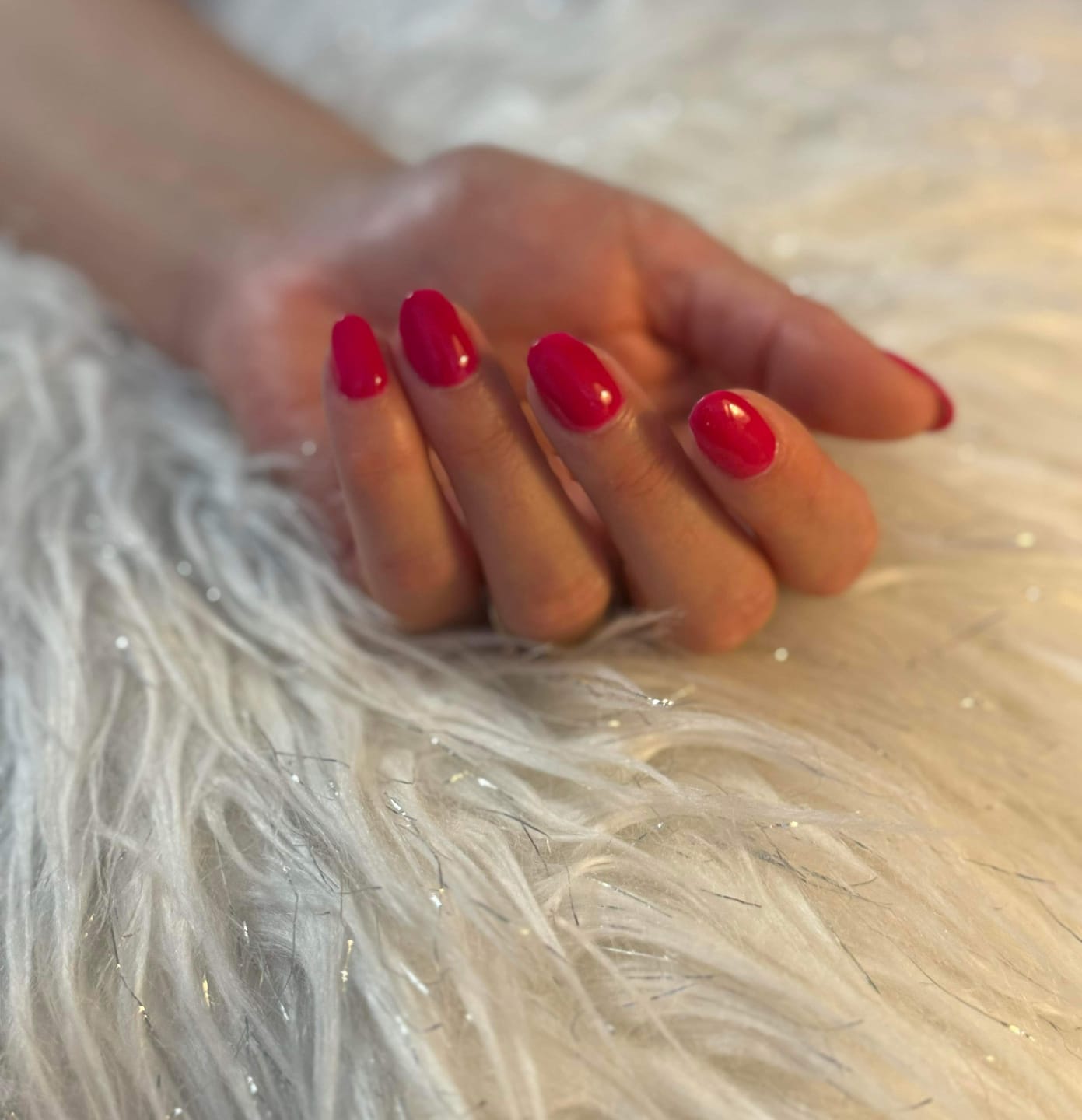 Customer photo review of Semilac 103 Elegant Raspberry UV Gel Polish 7ml
