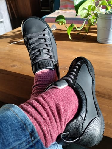 Customer photo review of Zapatilla Mujer. A1 Negra