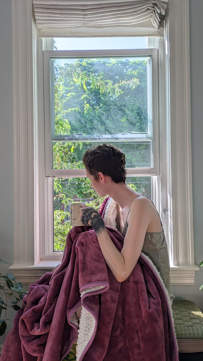 Customer photo review of Waterproof Splash Blanket™️ - Mulberry The OG