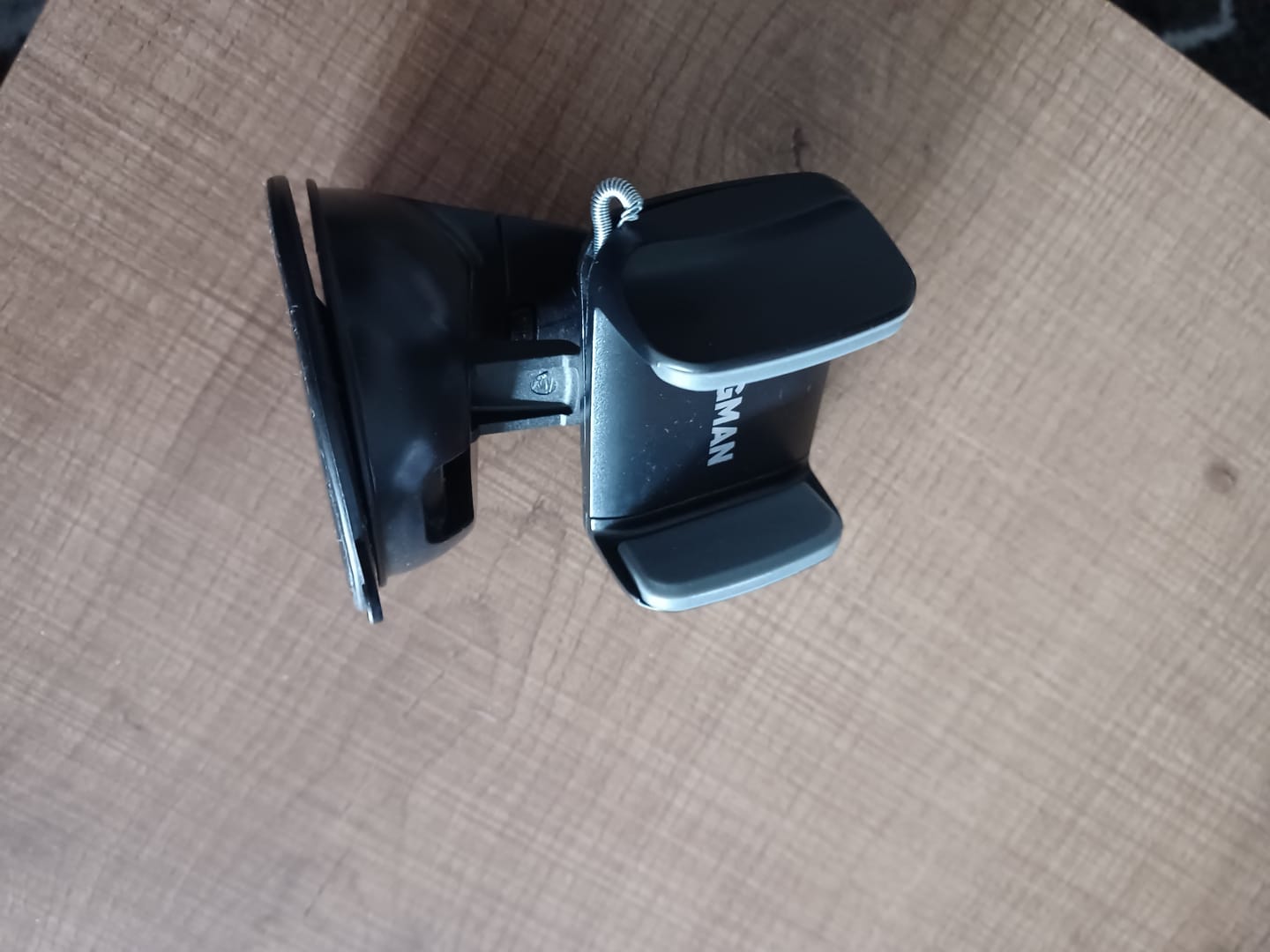 Customer photo review of Wegman Telefoonhouder Met Zuignap - Dashboard en autoruit