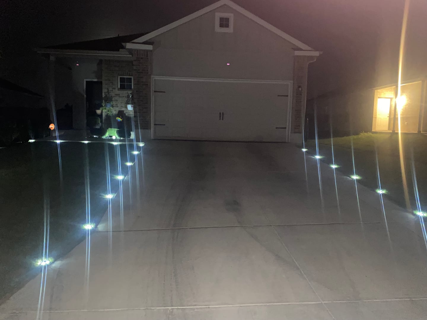 Customer photo review of TSUN Grey Shell White Solar Deck Lights