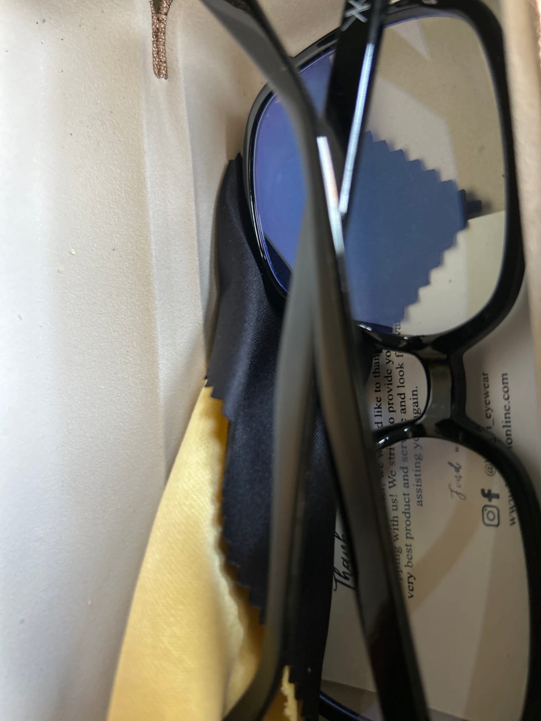 Customer photo review of Afadjato