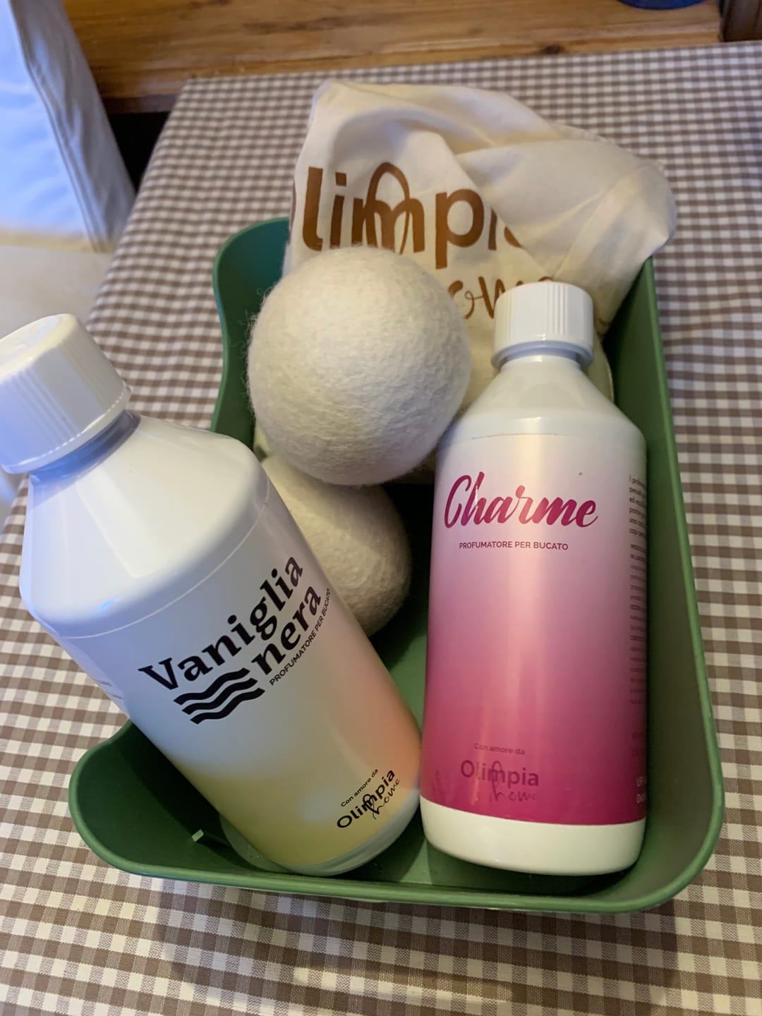 Customer photo review of Vaniglia Nera – Un Tocco di Dolcezza Materna