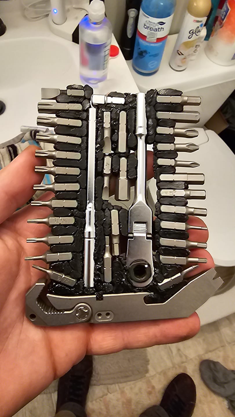Customer photo review of 🌟Spring Sale🌟 PICHI X2S Titanium Multitool (New Arrival)