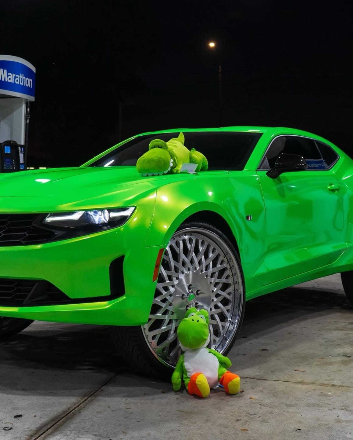 Customer photo review of Candy Metallic Neon Green vinyl wrap