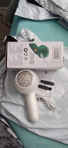 Customer photo review of Vixinx LintPro™ - Pilling ball remover for clothes
