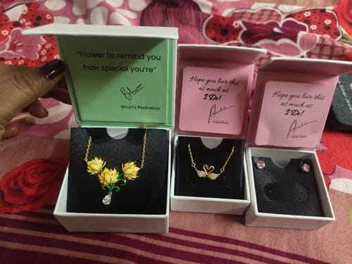 Customer photo review of Golden Bewitching Brahma Kamal Necklace