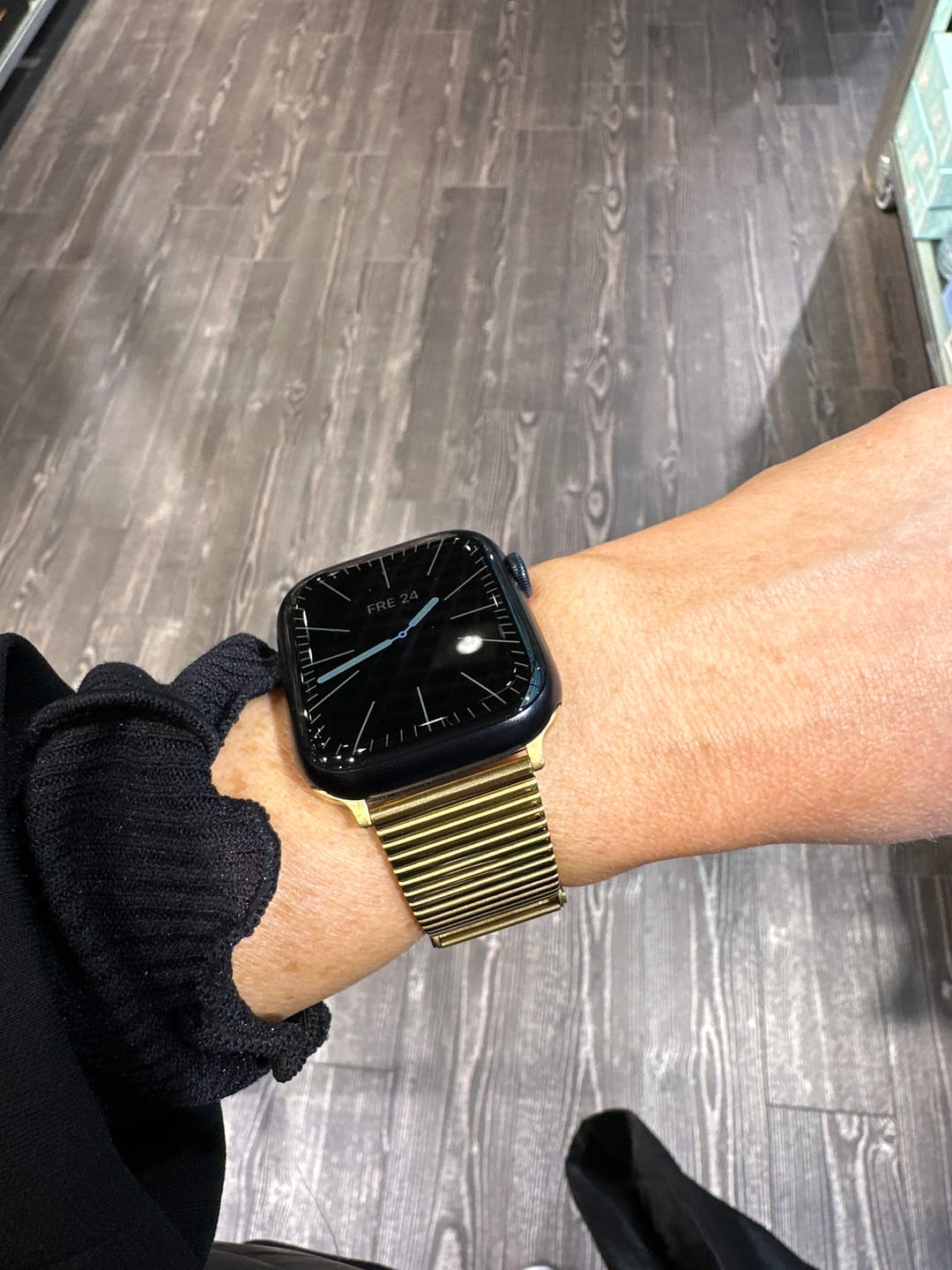 Customer photo review of Iola Metal Band