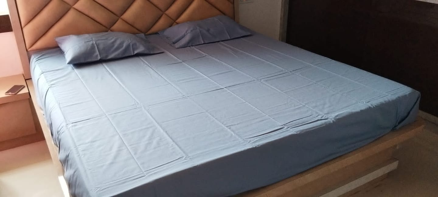 Customer photo review of Flo Super Soft Bedsheet