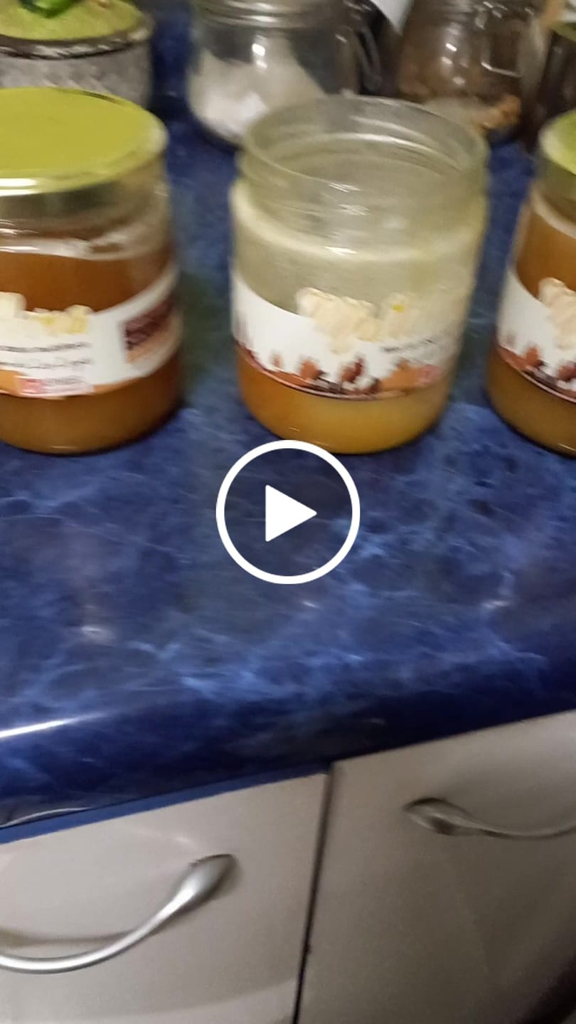 Customer video review of Miel de Ulmo 225 grs