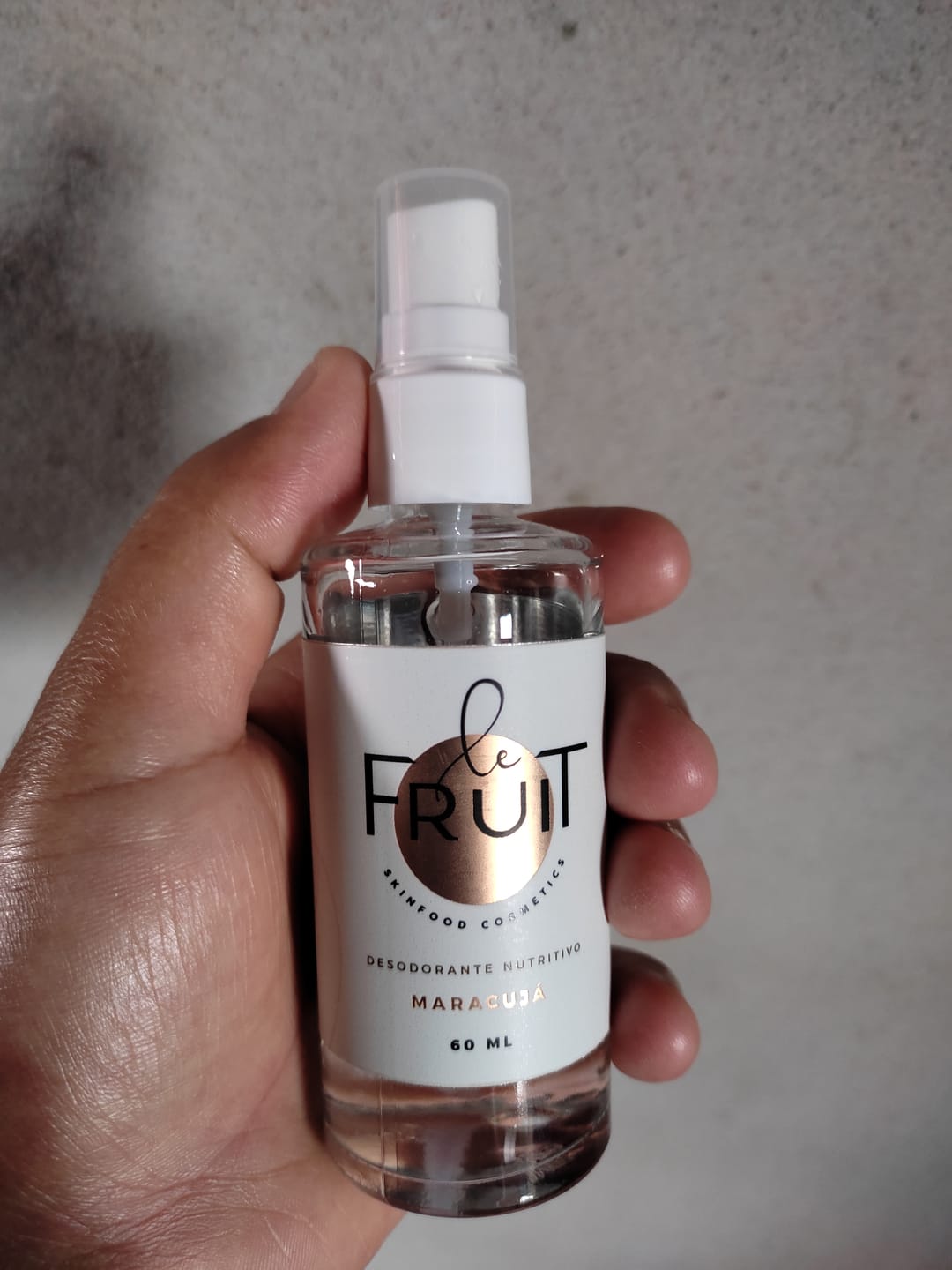 Customer photo review of Desodorante Clareador