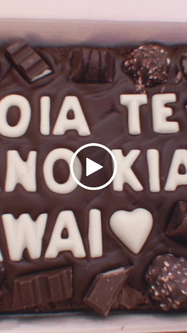 Customer video review of Mega custom message chocolate fiend brownie