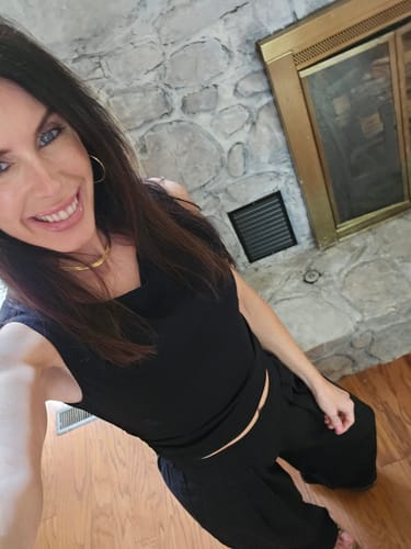 Customer photo review of Intellishade Original SPF 45