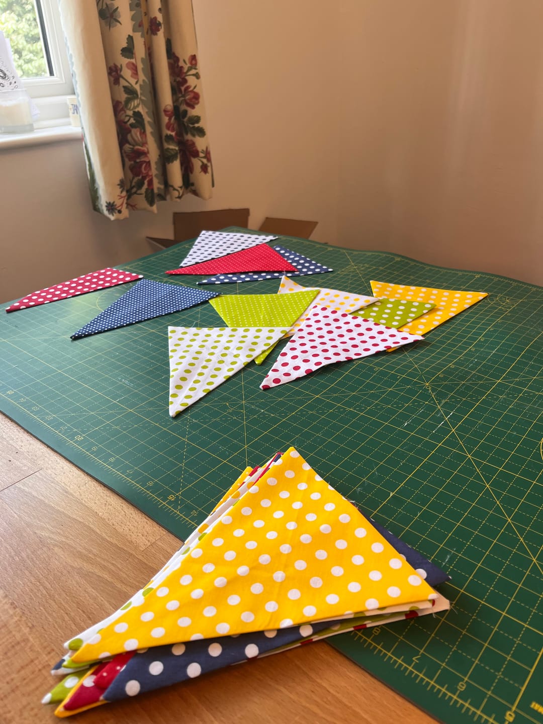 Customer photo review of 20 Piece Cotton Fat Quarter Bundle Box