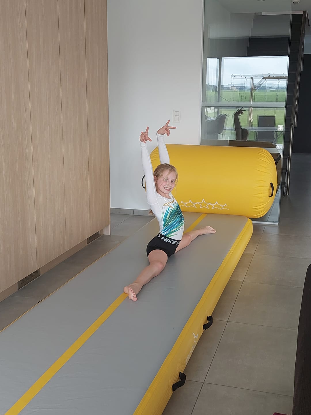 Customer photo review of AirTrack PRO STAR™  by AirTrack Factory 20CM